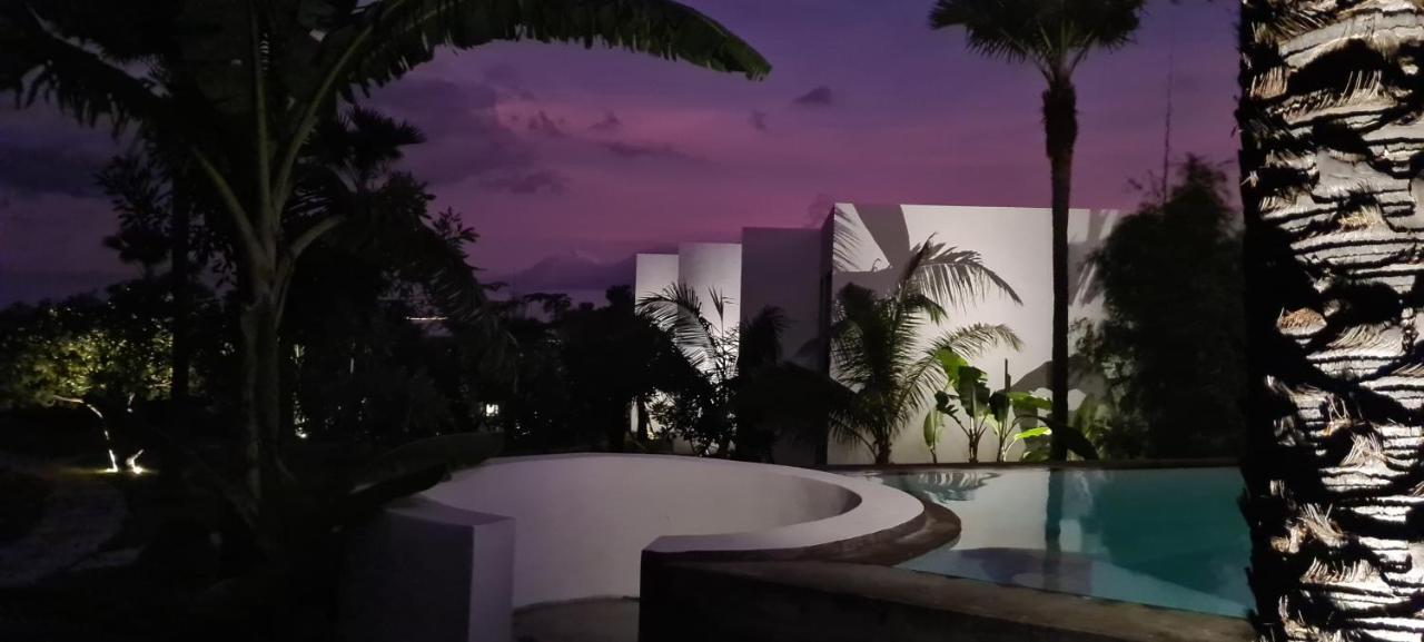 Palm Springs Bali Dive Resort Туламбен Экстерьер фото